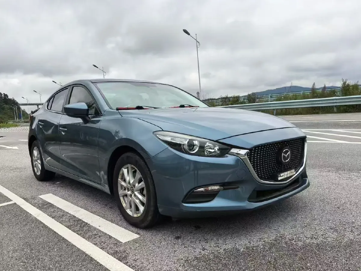 2017 Landwind X8 2.0T 122HP L4 5MT,autocango,china used car exporter,china ev exporter,chinese used car exporter,chinese used ev exporter