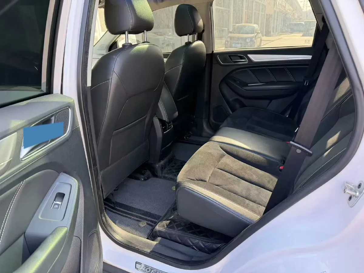 2017 Roewe RX5 1.5T 169HP L4 2AT PHEV 12KWH,autocango,china used car exporter,china ev exporter,chinese used car exporter,chinese used ev exporter