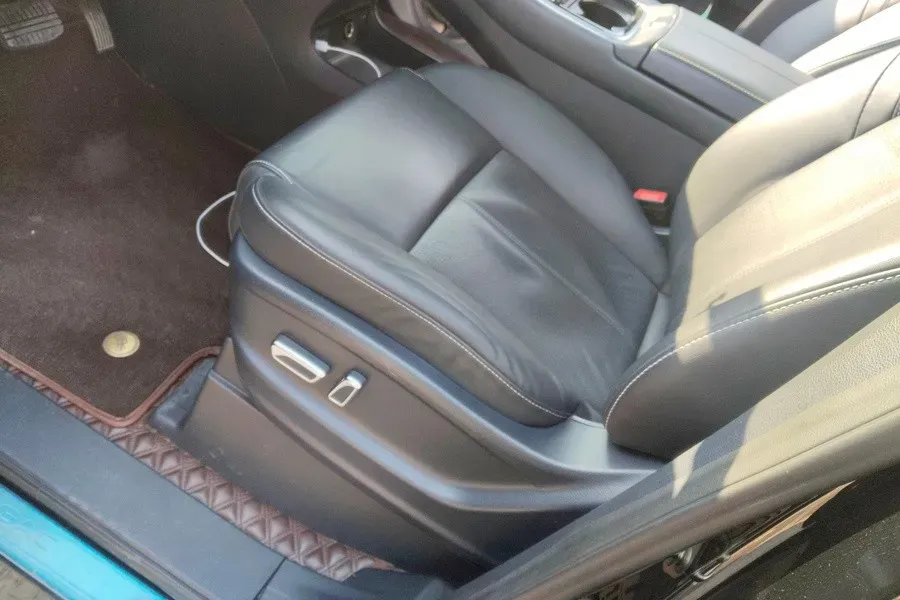 2023 GAC Trumpchi M8 2.0T 252HP L4 8AT,autocango,china used car exporter,china ev exporter,chinese used car exporter,chinese used ev exporter