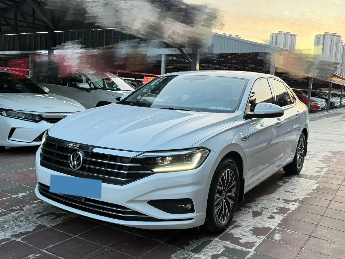 2020 Volkswagen Sagitar 1.4T 150HP L4 7DCT