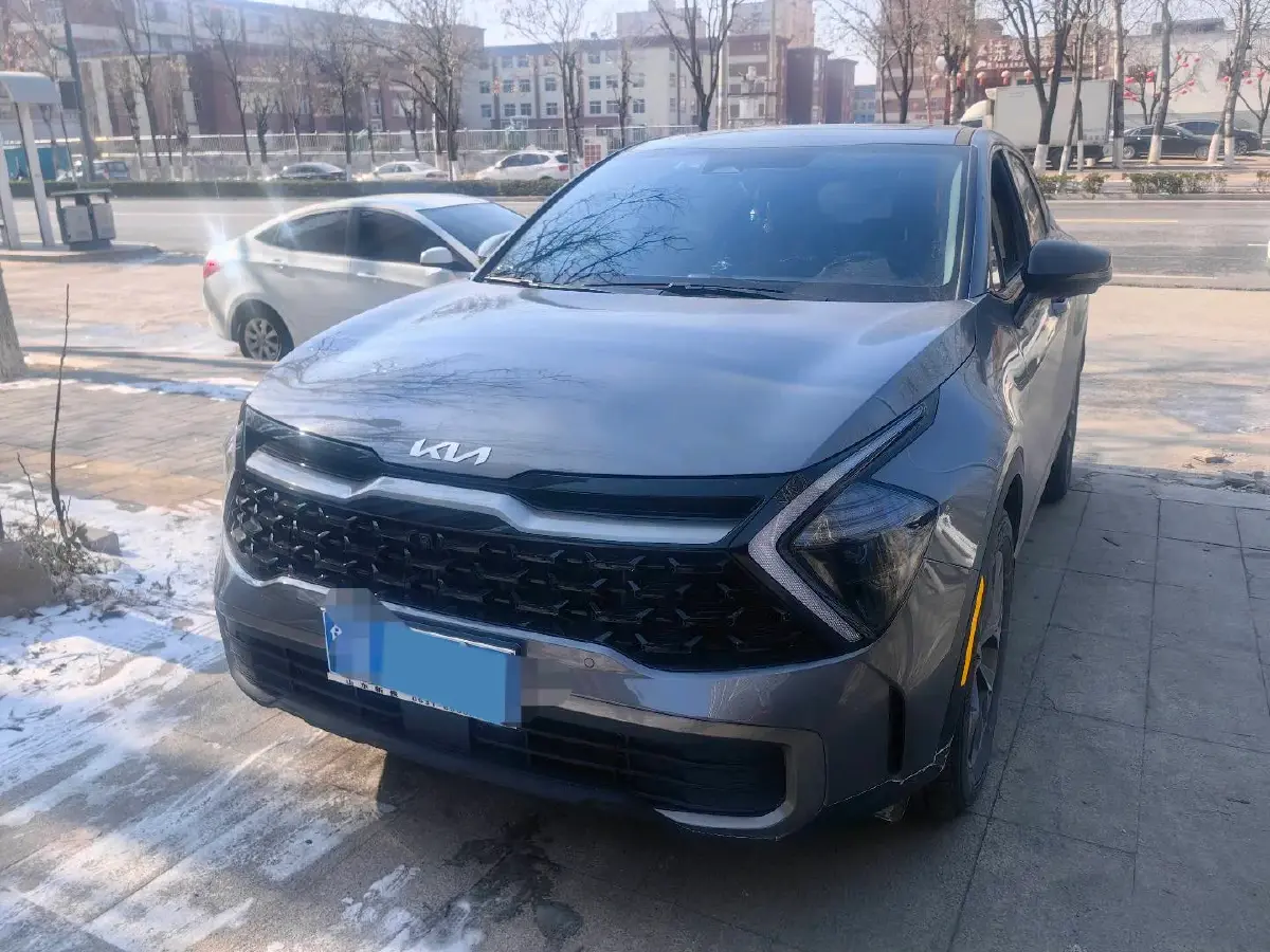 2025 Kia Sportage 2.0T 236HP L4 8AT