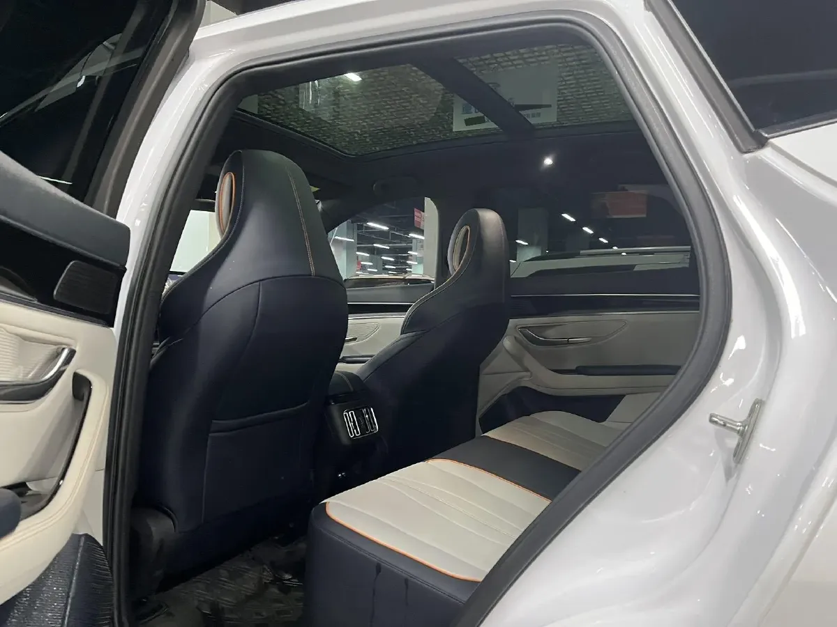 2021 BYD Qin BEV 53.56KWH,autocango,china used car exporter,china ev exporter,chinese used car exporter,chinese used ev exporter