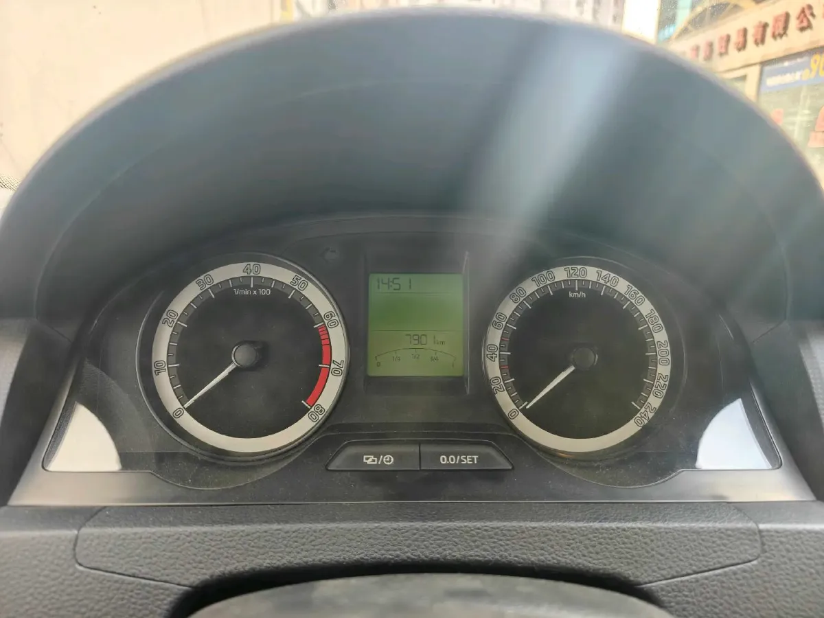 2018 Skoda Rapid 1.4L 90HP L4 5MT,autocango,china used car exporter,china ev exporter,chinese used car exporter,chinese used ev exporter