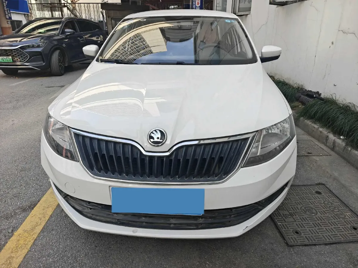 2018 Skoda Rapid 1.4L 90HP L4 5MT,autocango,china used car exporter,china ev exporter,chinese used car exporter,chinese used ev exporter