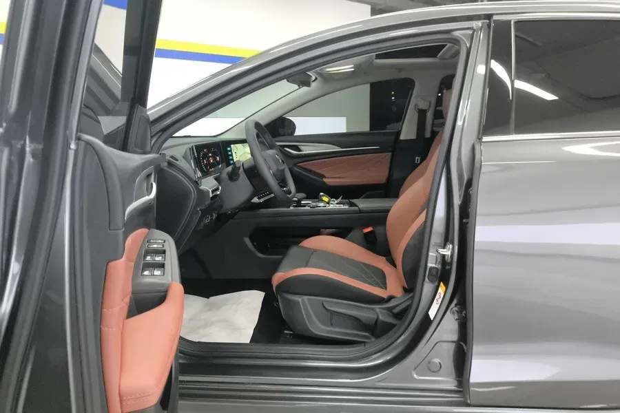 2025 ChangAn Eado 1.4T 160HP L4 7DCT,autocango,china used car exporter,china ev exporter,chinese used car exporter,chinese used ev exporter