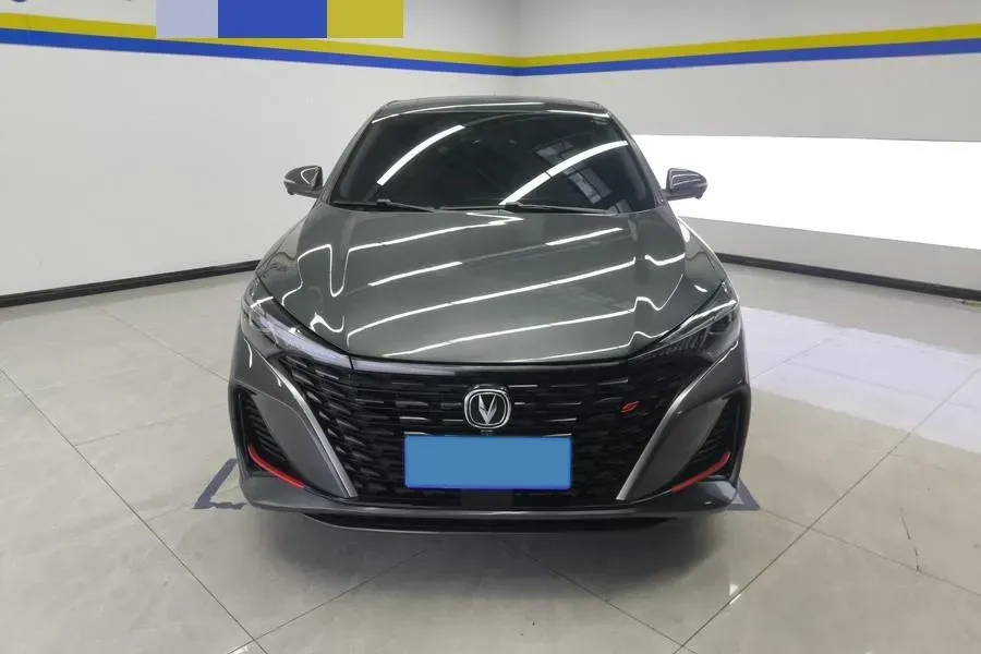 2025 ChangAn Eado 1.4T 160HP L4 7DCT,autocango,china used car exporter,china ev exporter,chinese used car exporter,chinese used ev exporter