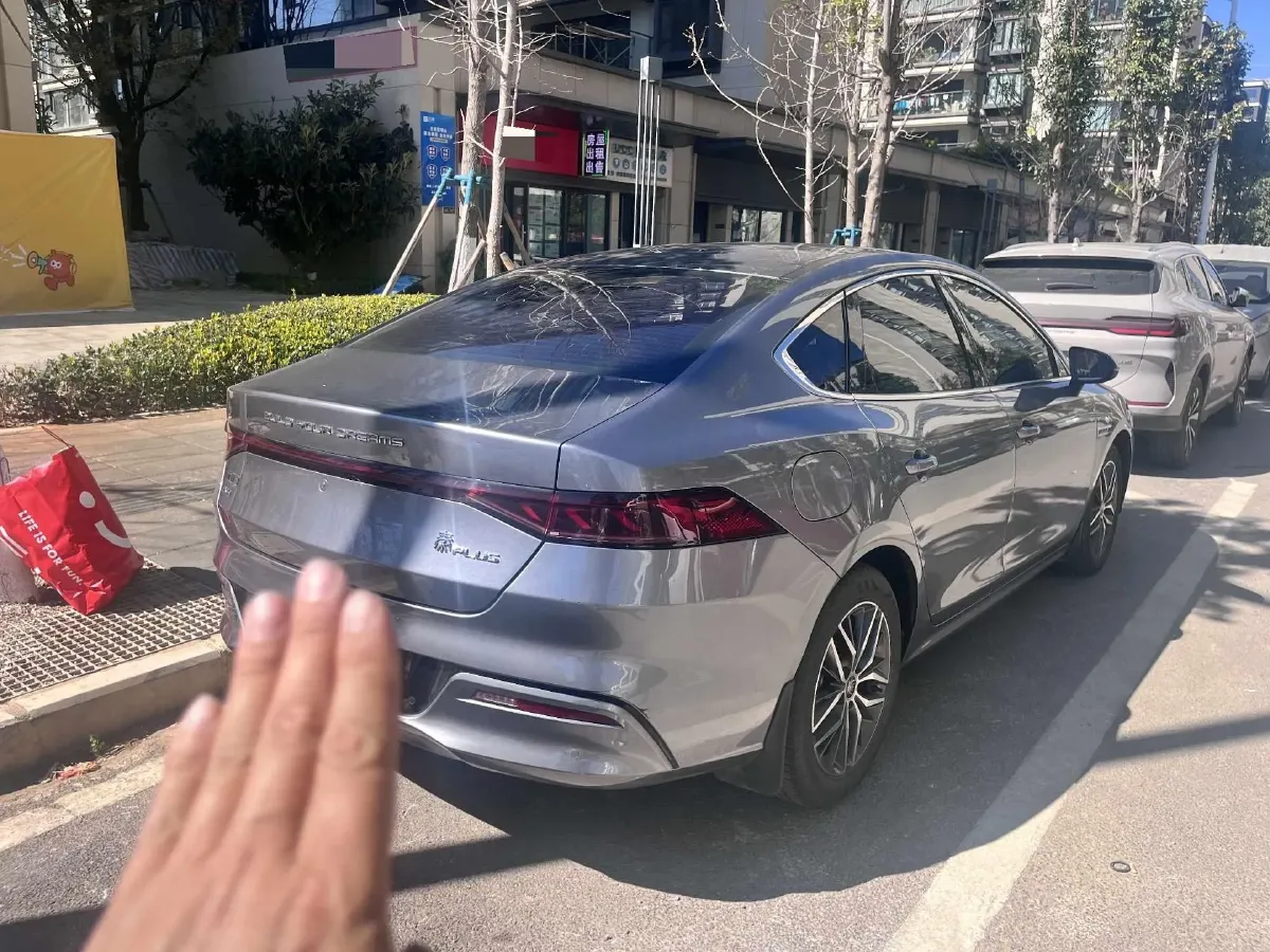 2021 Haval F7 1.5T 169HP L4 7DCT,autocango,china used car exporter,china ev exporter,chinese used car exporter,chinese used ev exporter