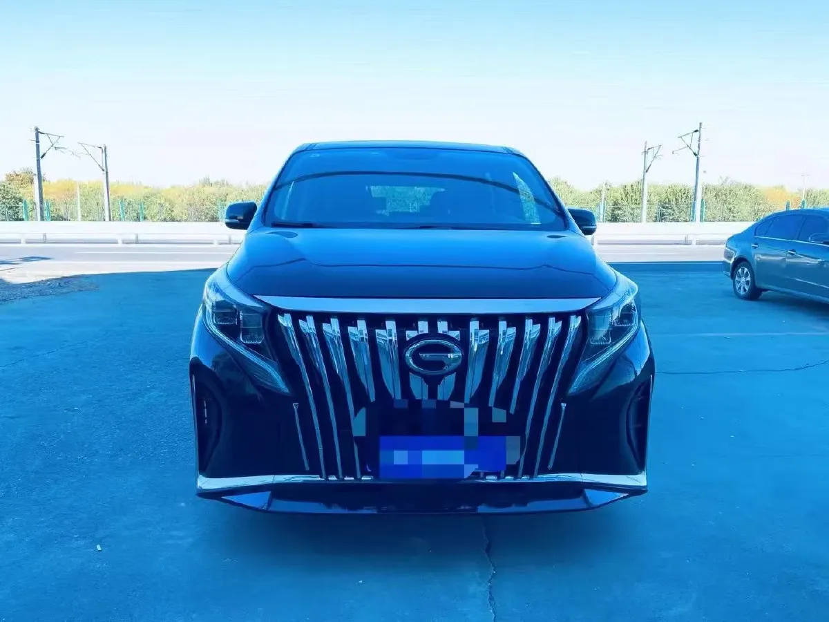 2021 GAC Trumpchi M8 2.0T 252HP L4 8AT,autocango,china used car exporter,china ev exporter,chinese used car exporter,chinese used ev exporter