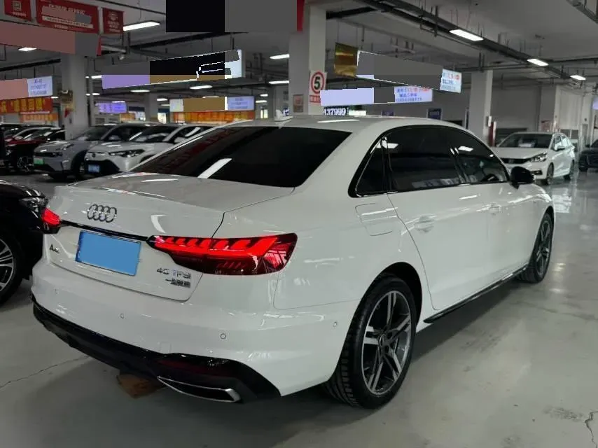 2023 Audi A4L 2.0T 190HP L4 7DCT,autocango,china used car exporter,china ev exporter,chinese used car exporter,chinese used ev exporter