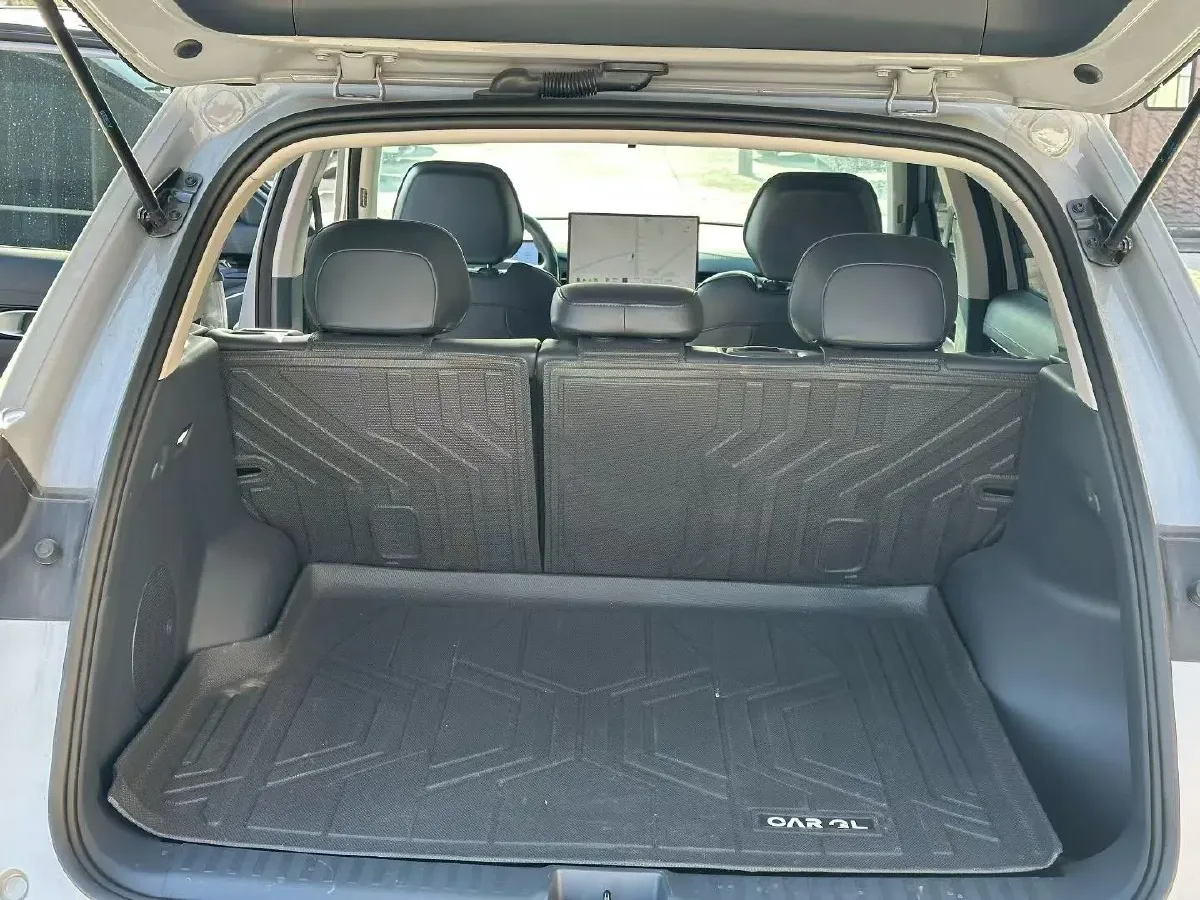 2024 YuanChen Super Van BEV 51KWH,autocango,china used car exporter,china ev exporter,chinese used car exporter,chinese used ev exporter