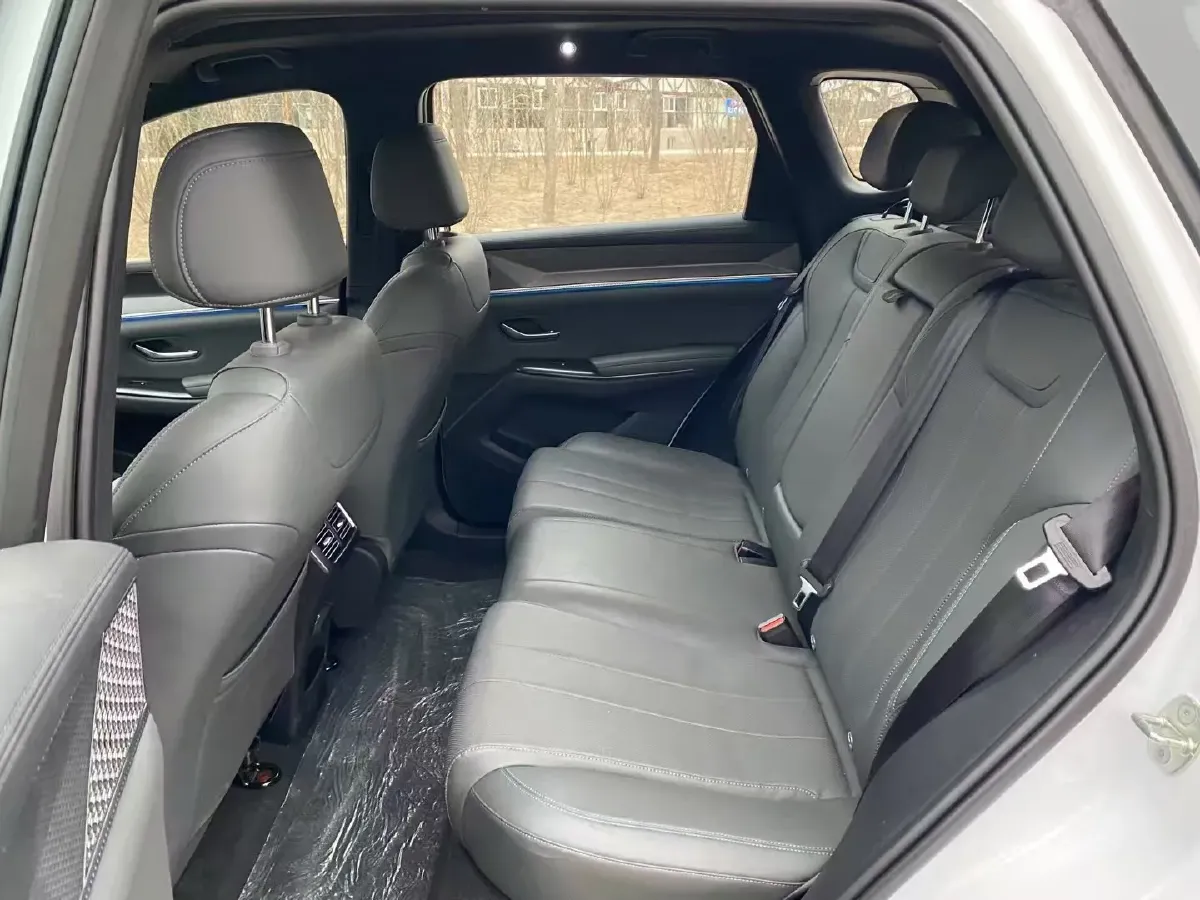 2025 BYD Song Pro 1.5L 101HP L4 E-CVT PHEV 18.3KWH,autocango,china used car exporter,china ev exporter,chinese used car exporter,chinese used ev exporter