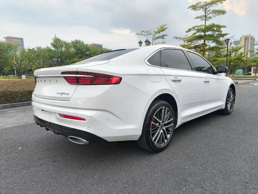 2021 Geely Preface 2.0T 190HP L4 7DCT,autocango,china used car exporter,china ev exporter,chinese used car exporter,chinese used ev exporter