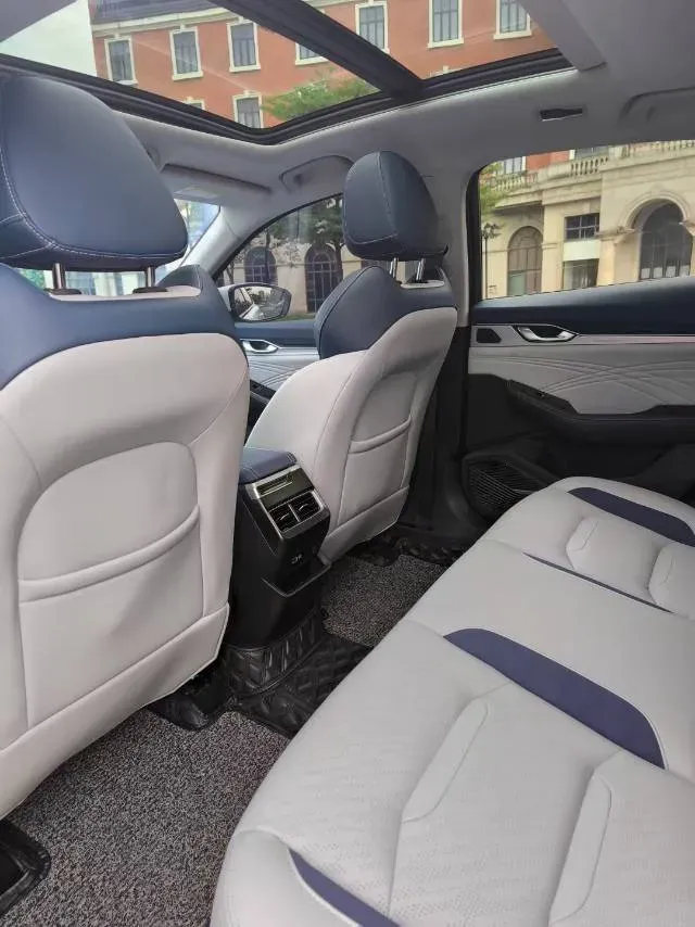 2021 Geely Preface 2.0T 190HP L4 7DCT,autocango,china used car exporter,china ev exporter,chinese used car exporter,chinese used ev exporter