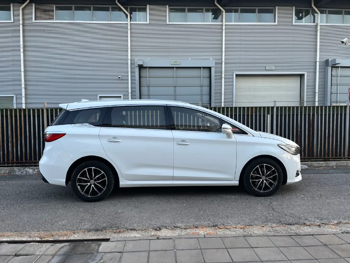 2018 BYD Song MAX 1.5T 154HP L4 6DCT,autocango,china used car exporter,china ev exporter,chinese used car exporter,chinese used ev exporter