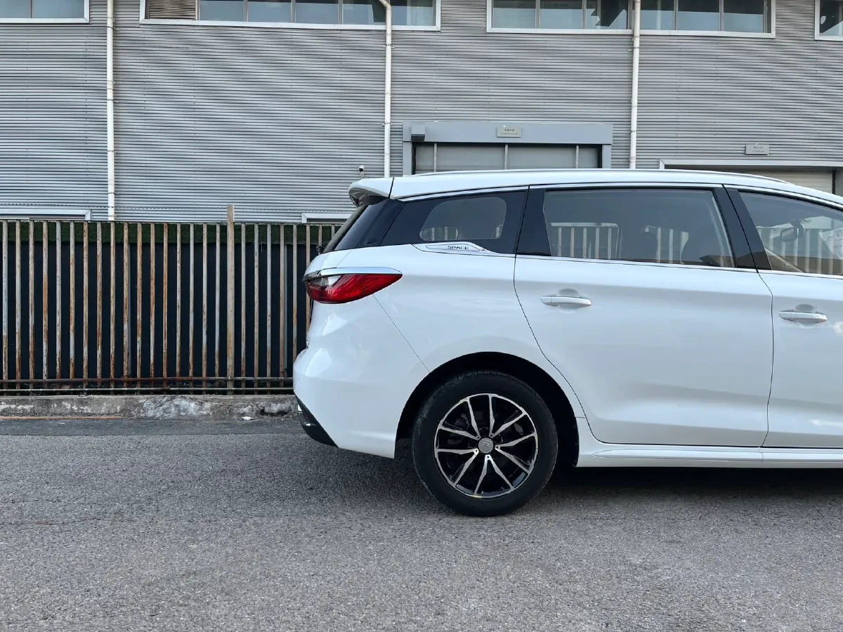 2018 BYD Song MAX 1.5T 154HP L4 6DCT,autocango,china used car exporter,china ev exporter,chinese used car exporter,chinese used ev exporter