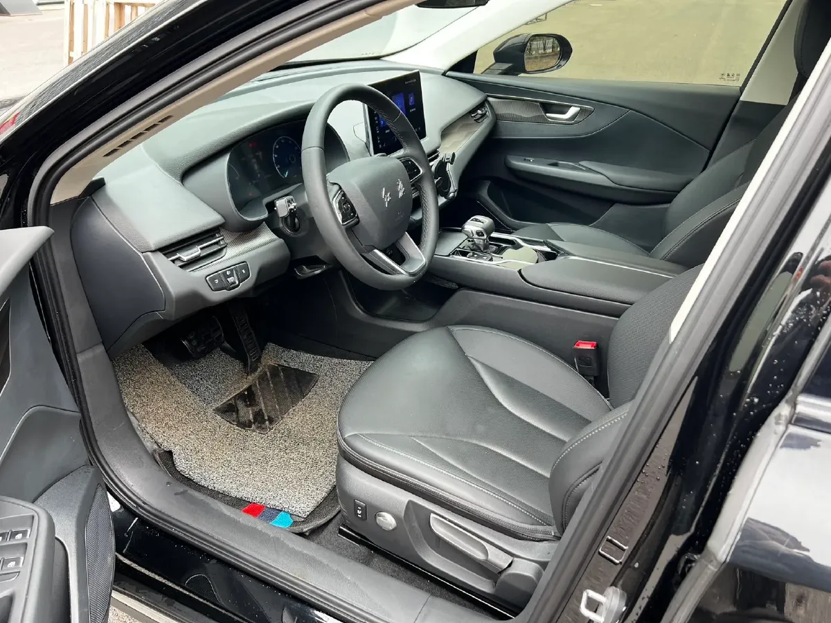 2023 HongQi E-QM5 BEV 54KWH,autocango,china used car exporter,china ev exporter,chinese used car exporter,chinese used ev exporter