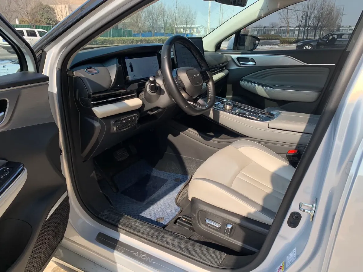 2022 ChangAn Oshan Z6 1.5T 170HP L4 6TCT PHEV 28.4KWH,autocango,china used car exporter,china ev exporter,chinese used car exporter,chinese used ev exporter