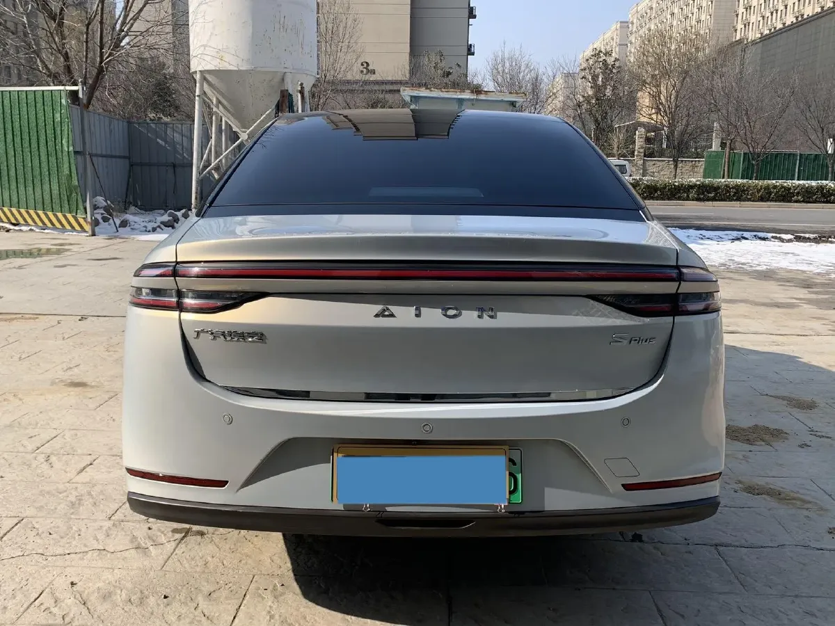 2022 ChangAn Oshan Z6 1.5T 170HP L4 6TCT PHEV 28.4KWH,autocango,china used car exporter,china ev exporter,chinese used car exporter,chinese used ev exporter