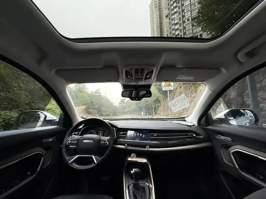 2019 Haval H6 1.5T 169HP L4 7DCT,autocango,china used car exporter,china ev exporter,chinese used car exporter,chinese used ev exporter