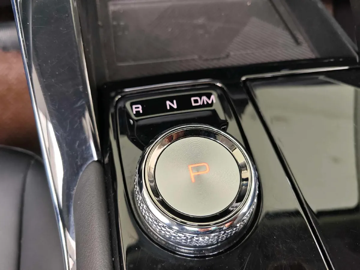 2021 Haval H6 2.0T 211HP L4 7DCT,autocango,china used car exporter,china ev exporter,chinese used car exporter,chinese used ev exporter