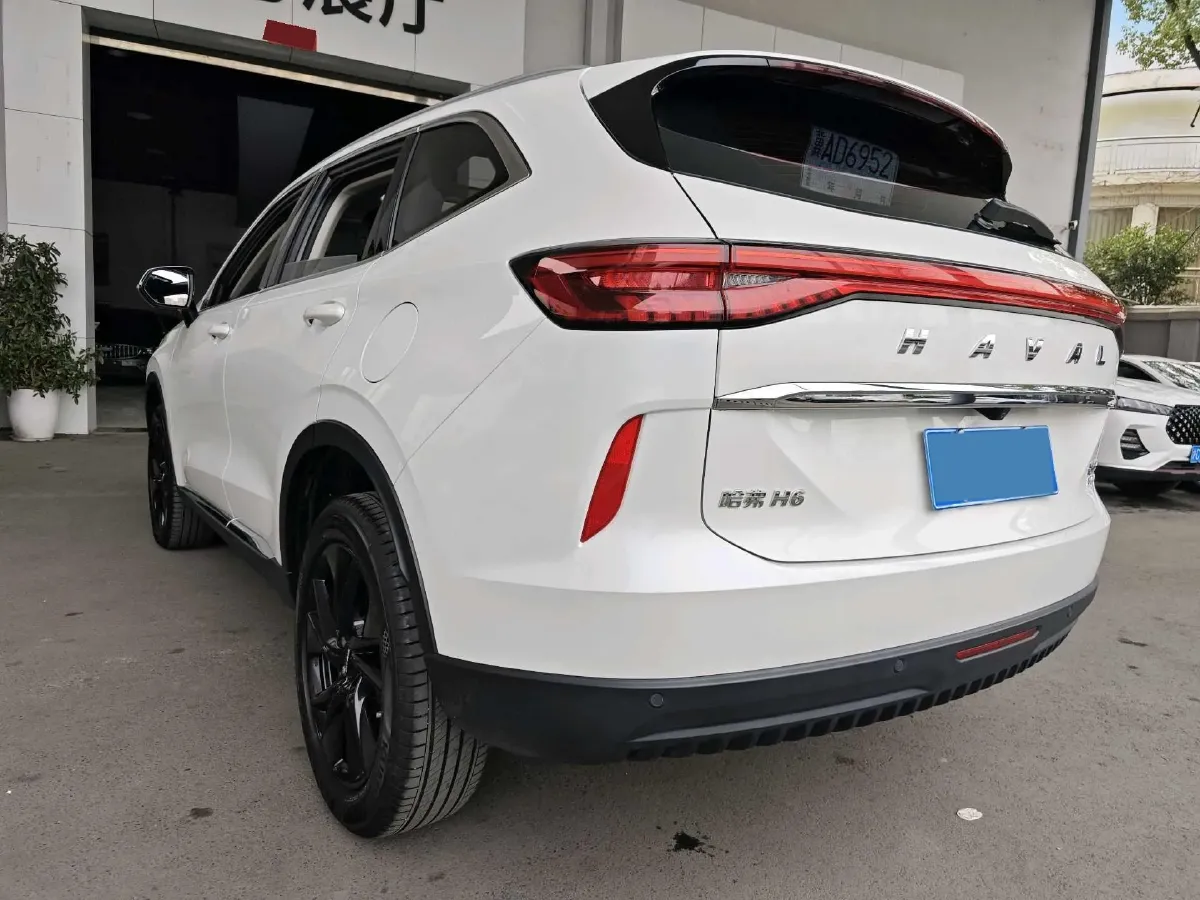 2021 Haval H6 2.0T 211HP L4 7DCT,autocango,china used car exporter,china ev exporter,chinese used car exporter,chinese used ev exporter