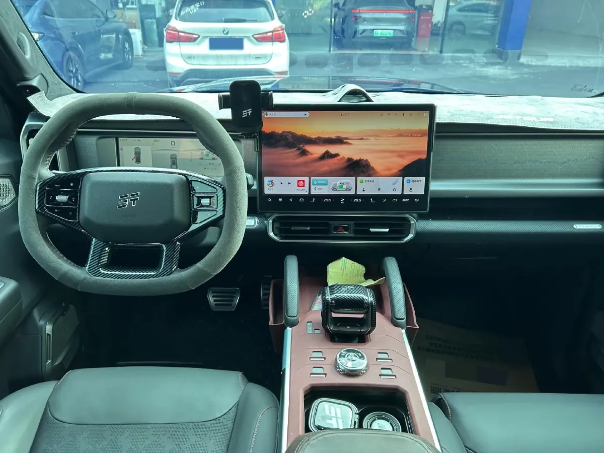 2024 Jetour ShanHai TravellerC-DM 1.5T 156HP L4 3DHT PHEV 43.24KWH,autocango,china used car exporter,china ev exporter,chinese used car exporter,chinese used ev exporter