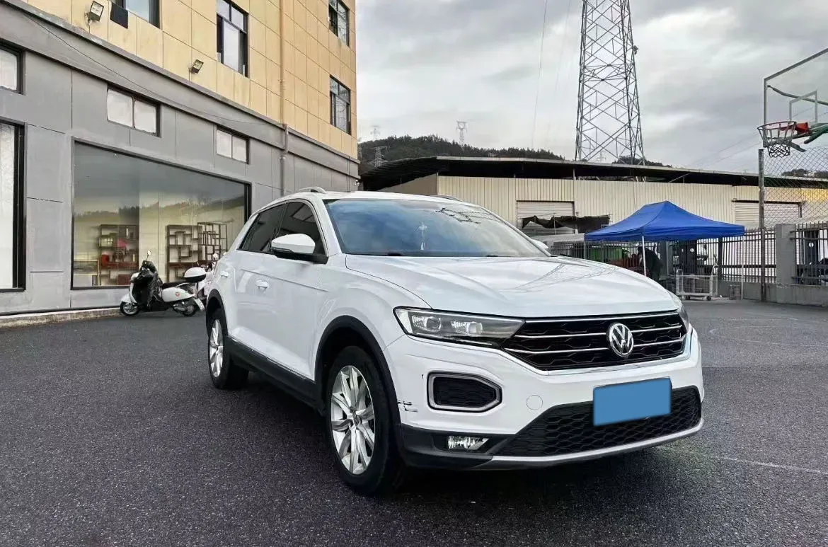 2019 Volkswagen T-Roc 1.4T 150HP L4 7DCT,autocango,china used car exporter,china ev exporter,chinese used car exporter,chinese used ev exporter