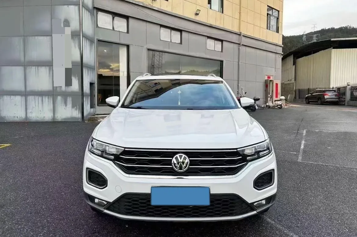 2019 Volkswagen T-Roc 1.4T 150HP L4 7DCT,autocango,china used car exporter,china ev exporter,chinese used car exporter,chinese used ev exporter