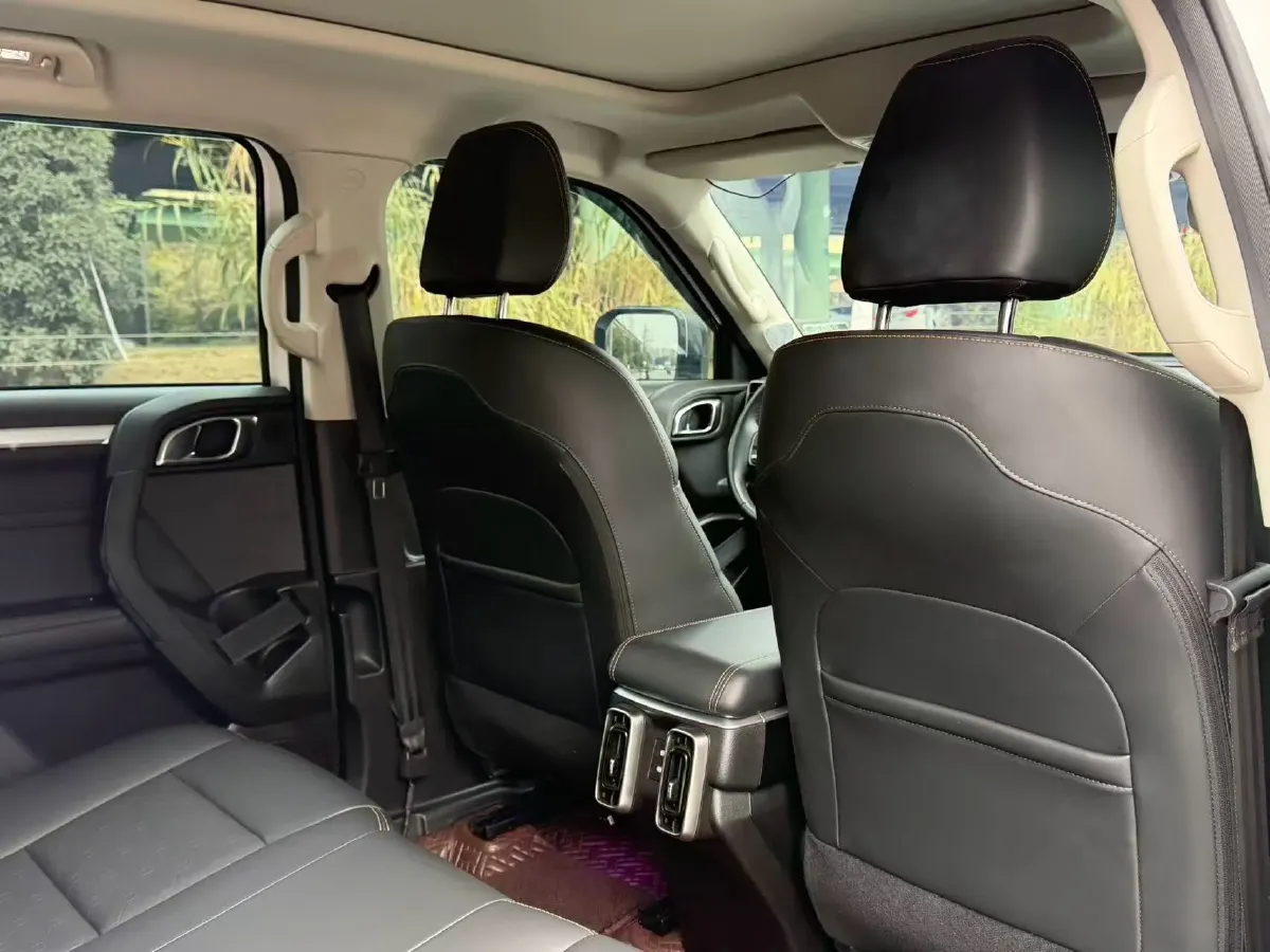 2021 Haval Dargo 1.5T 169HP L4 7DCT,autocango,china used car exporter,china ev exporter,chinese used car exporter,chinese used ev exporter