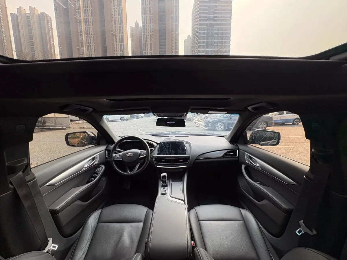 2022 Cadillac CT5 2.0T 237HP L4 10AT,autocango,china used car exporter,china ev exporter,chinese used car exporter,chinese used ev exporter