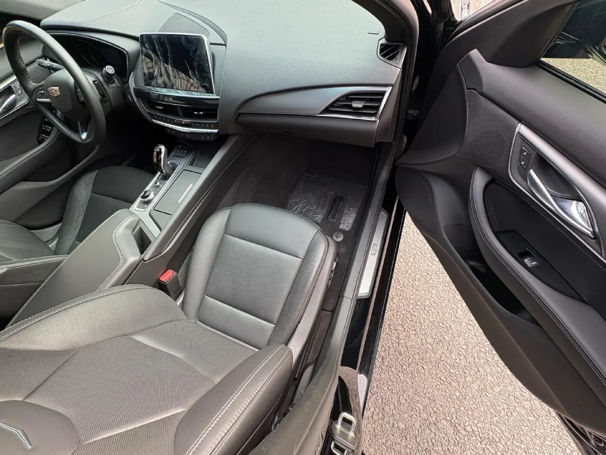 2022 Cadillac CT5 2.0T 237HP L4 10AT,autocango,china used car exporter,china ev exporter,chinese used car exporter,chinese used ev exporter