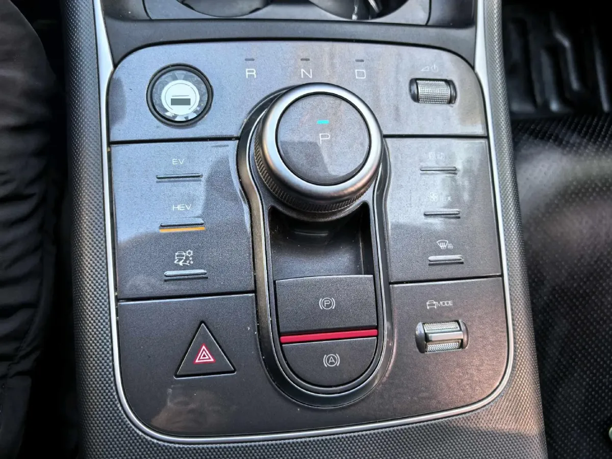 2022 VGV VX7 2.0T 224HP L4 8AT,autocango,china used car exporter,china ev exporter,chinese used car exporter,chinese used ev exporter