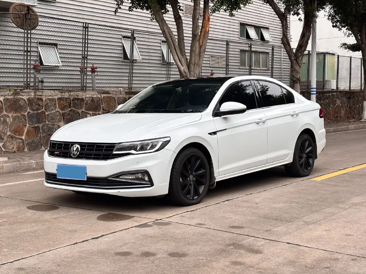 2019 Roewe RX5 MAX 2.0T 231HP L4 6DCT