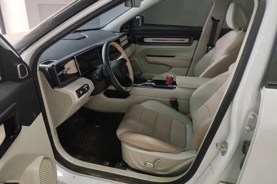 2023 Geely ICON 1.5T 181HP L4 7DCT,autocango,china used car exporter,china ev exporter,chinese used car exporter,chinese used ev exporter