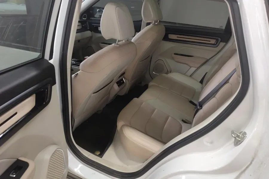 2023 Geely ICON 1.5T 181HP L4 7DCT,autocango,china used car exporter,china ev exporter,chinese used car exporter,chinese used ev exporter