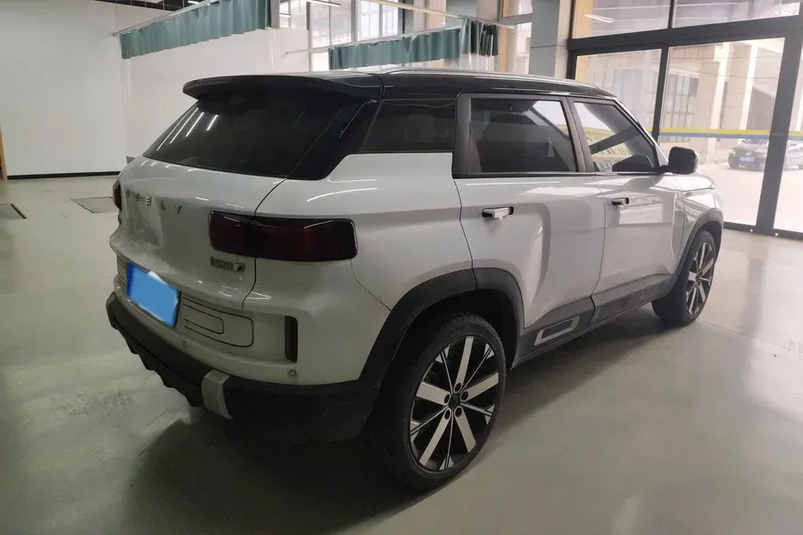 2023 Geely ICON 1.5T 181HP L4 7DCT,autocango,china used car exporter,china ev exporter,chinese used car exporter,chinese used ev exporter