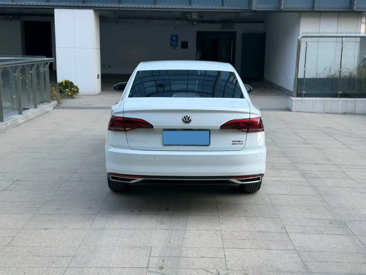 2019 HuangHai WeiLong 2.4T 218HP L4 6AT,autocango,china used car exporter,china ev exporter,chinese used car exporter,chinese used ev exporter