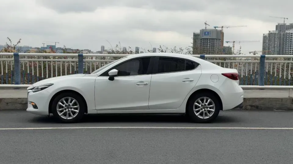 2017 Mazda 3 Axela 1.5L 117HP L4 6AT,autocango,china used car exporter,china ev exporter,chinese used car exporter,chinese used ev exporter