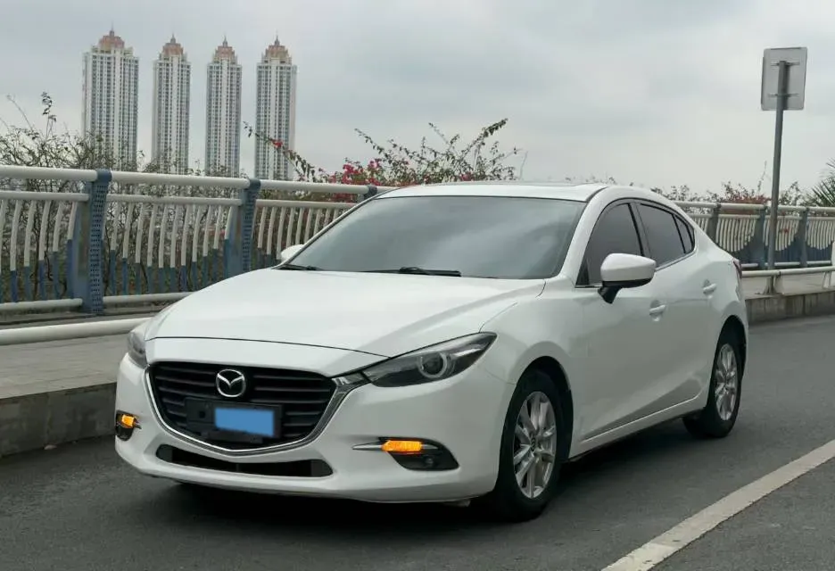 2017 Mazda 3 Axela 1.5L 117HP L4 6AT,autocango,china used car exporter,china ev exporter,chinese used car exporter,chinese used ev exporter