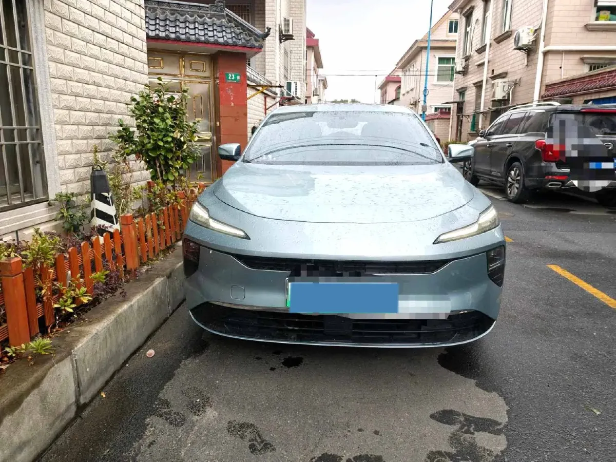 2025 Roewe D6 BEV,autocango,china used car exporter,china ev exporter,chinese used car exporter,chinese used ev exporter