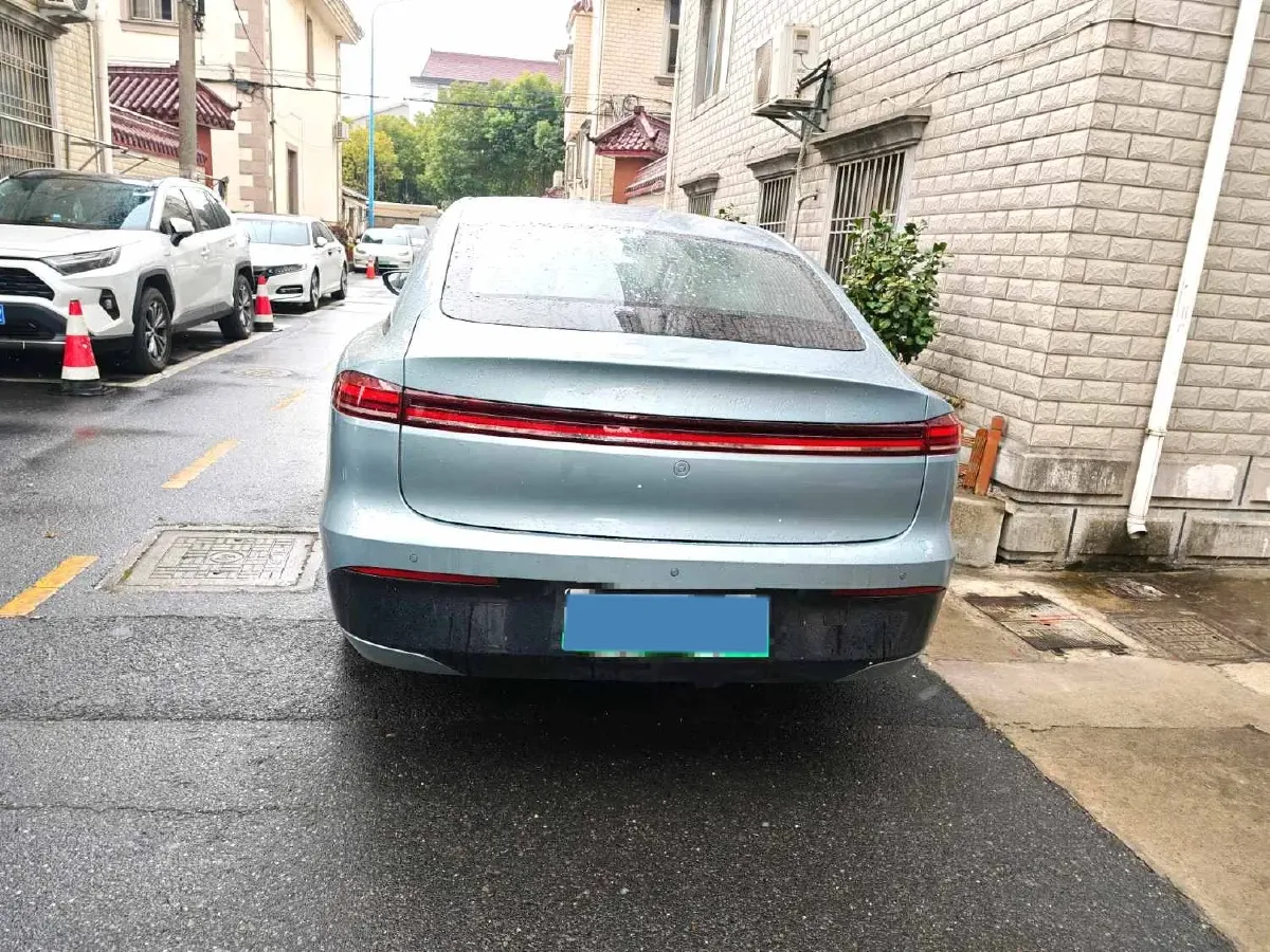 2025 Roewe D6 BEV,autocango,china used car exporter,china ev exporter,chinese used car exporter,chinese used ev exporter