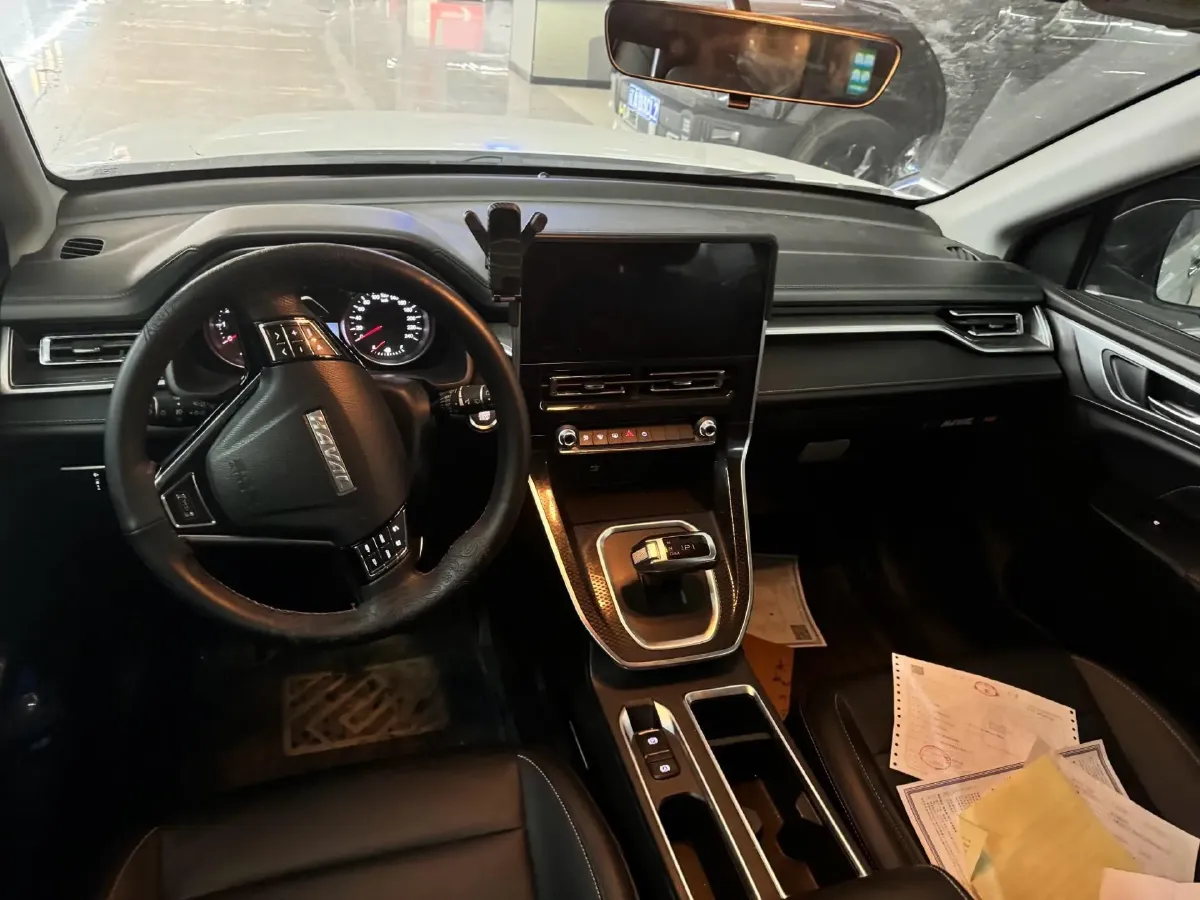 2021 Haval M6 1.5T 150HP L4 7DCT,autocango,china used car exporter,china ev exporter,chinese used car exporter,chinese used ev exporter