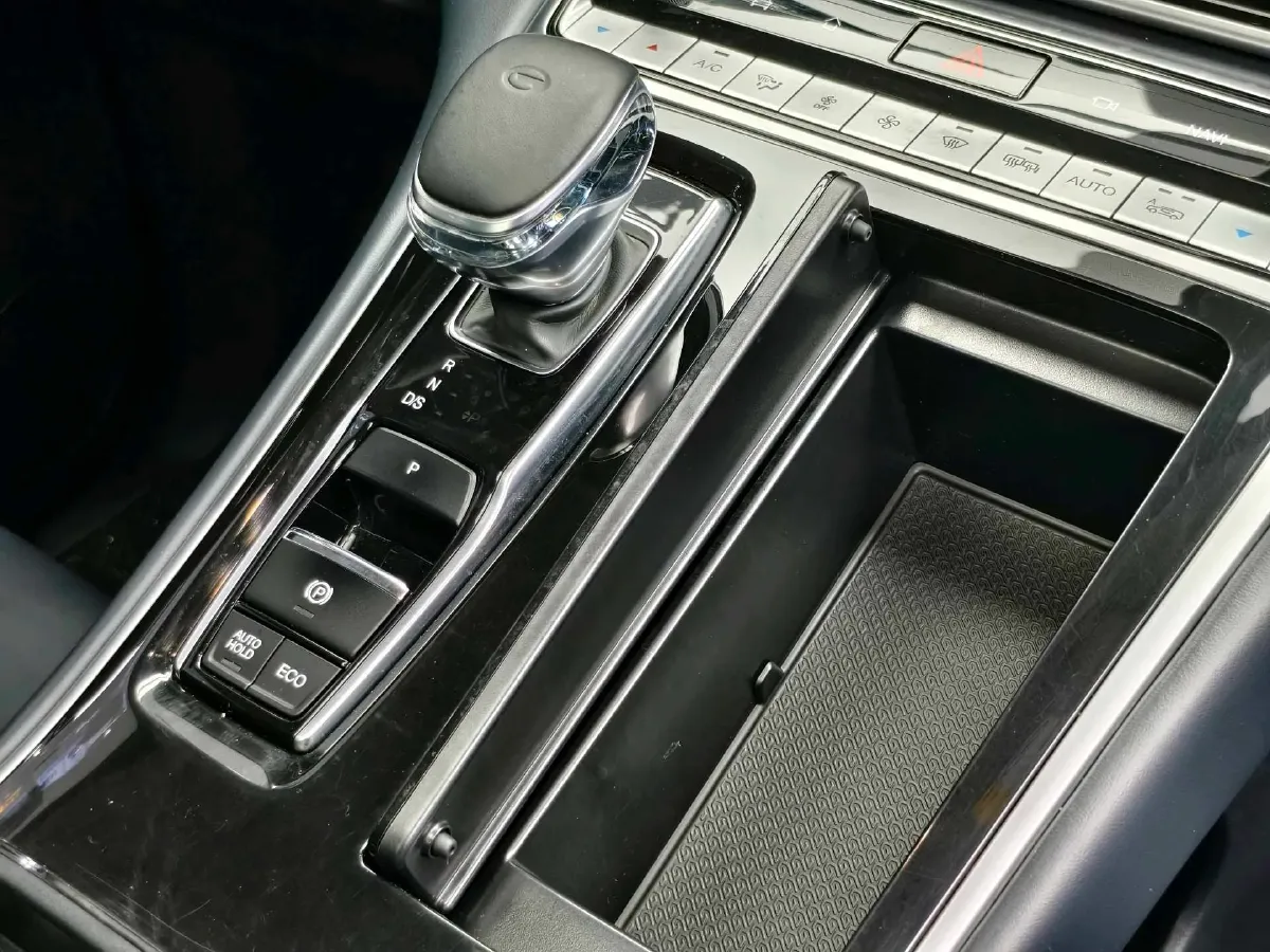 2023 GAC Trumpchi M8 2.0T 252HP L4 8AT,autocango,china used car exporter,china ev exporter,chinese used car exporter,chinese used ev exporter