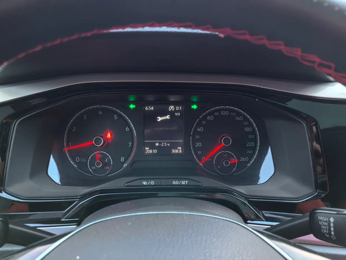 2021 Haval H6 1.5T 169HP L4 7DCT,autocango,china used car exporter,china ev exporter,chinese used car exporter,chinese used ev exporter