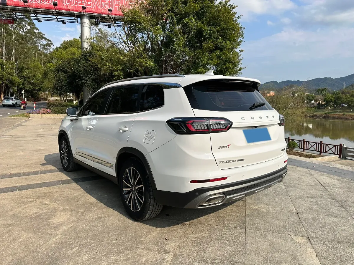 2022 Chery Tiggo 8 Plus 1.6T 197HP L4 7DCT,autocango,china used car exporter,china ev exporter,chinese used car exporter,chinese used ev exporter