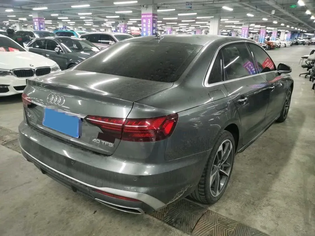 2022 Audi A4L 2.0T 190HP L4 7DCT,autocango,china used car exporter,china ev exporter,chinese used car exporter,chinese used ev exporter