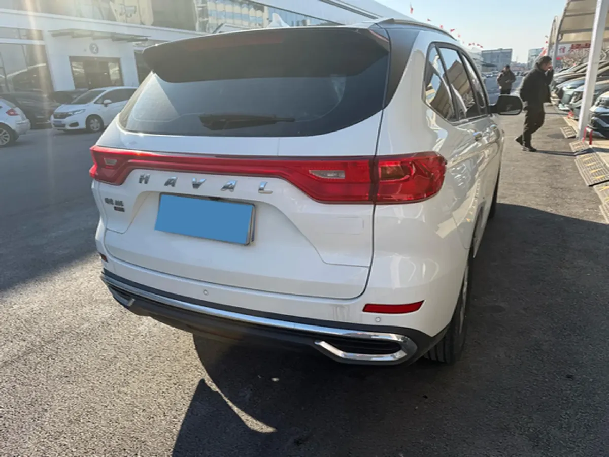 2022 ChangAn Oshan X7 Plus 1.5T 170HP L4 6MT,autocango,china used car exporter,china ev exporter,chinese used car exporter,chinese used ev exporter
