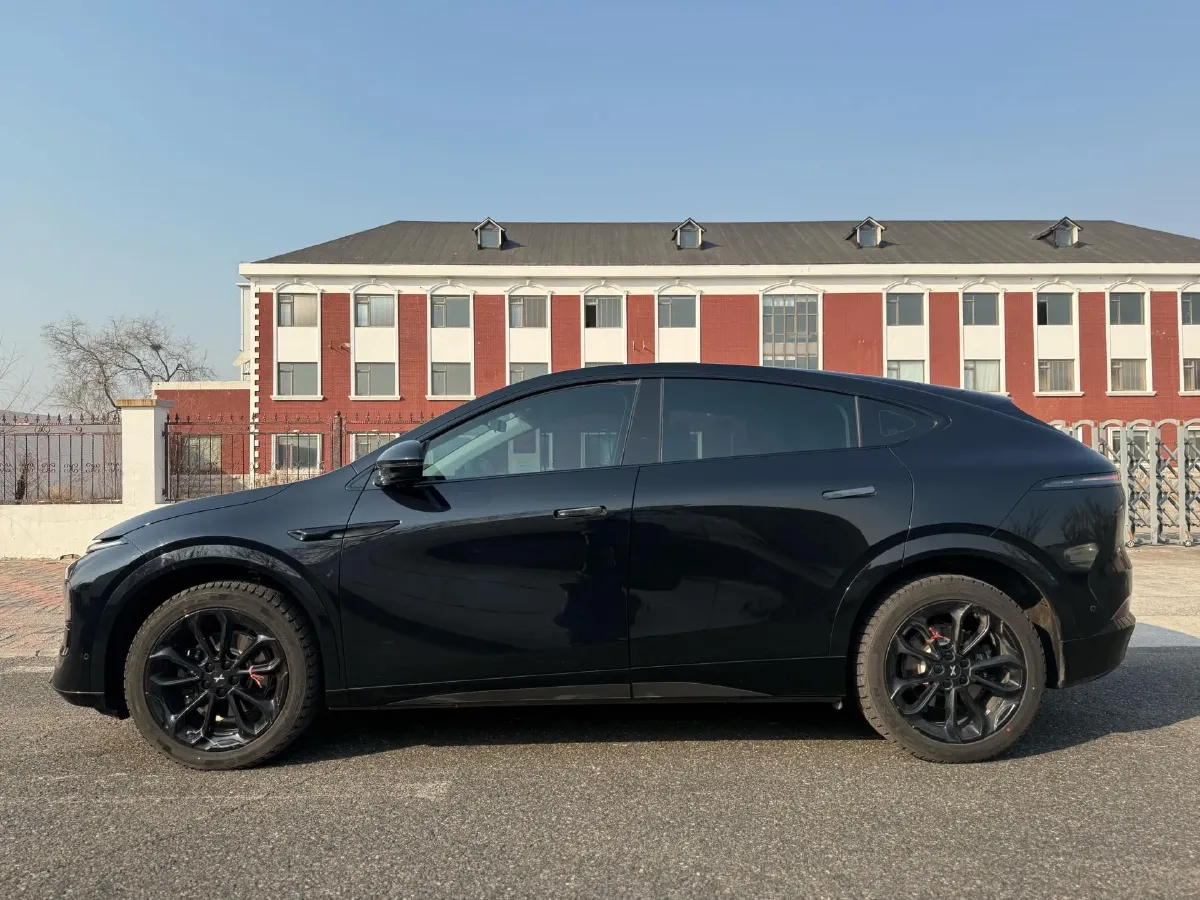 2025 Xpeng G6 BEV 68.5KWH,autocango,china used car exporter,china ev exporter,chinese used car exporter,chinese used ev exporter