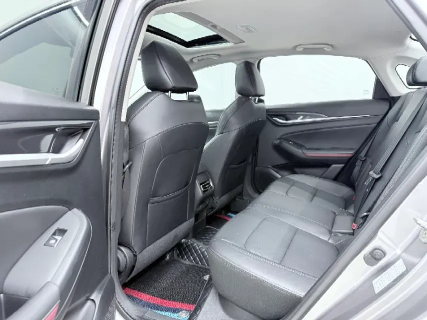 2021 ChangAn Eado 1.4T 160HP L4 7DCT,autocango,china used car exporter,china ev exporter,chinese used car exporter,chinese used ev exporter