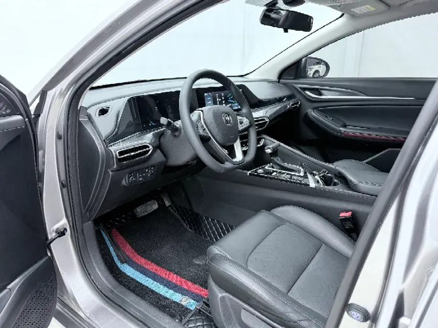 2021 ChangAn Eado 1.4T 160HP L4 7DCT,autocango,china used car exporter,china ev exporter,chinese used car exporter,chinese used ev exporter